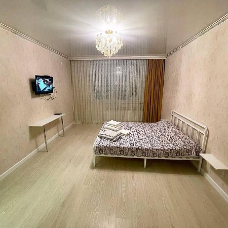 Promenade Expo Apartment Astana Bagian luar foto