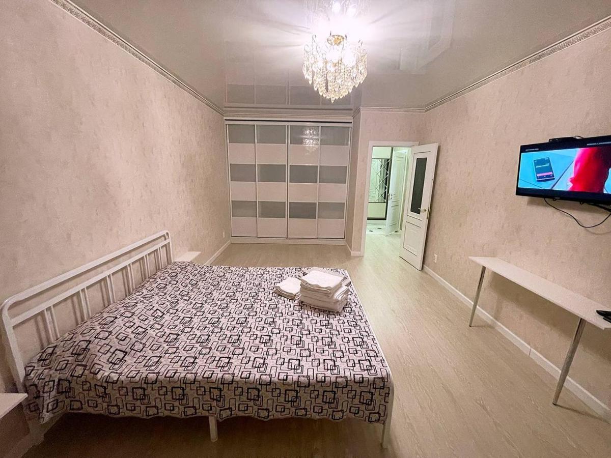Promenade Expo Apartment Astana Bagian luar foto